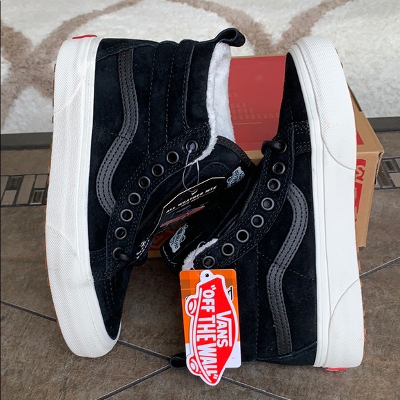 VANS SK8-Hi MTE Black/Black/Marshmallow WMNS - Picture 6 of 16